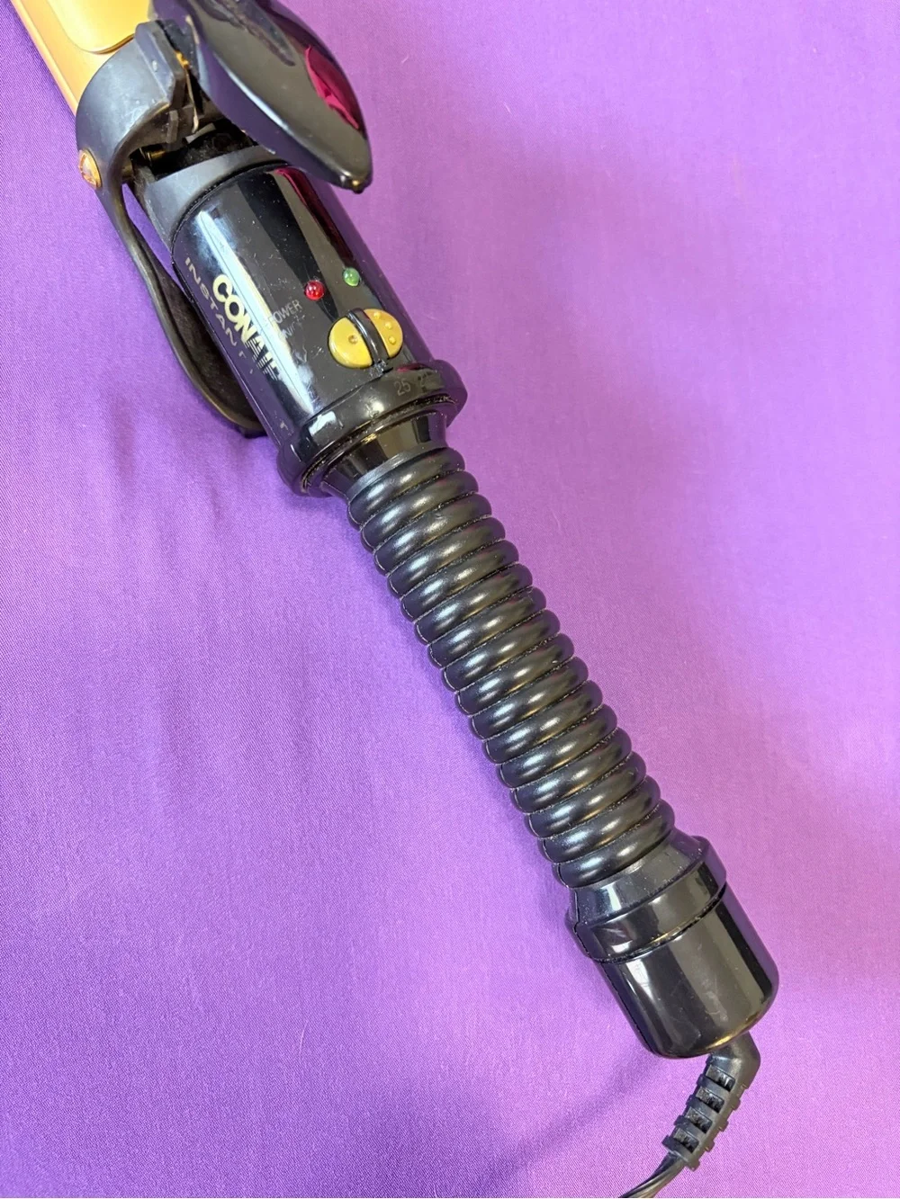 Conair 2 in 1 Gold and Black Curling Iron straightener
